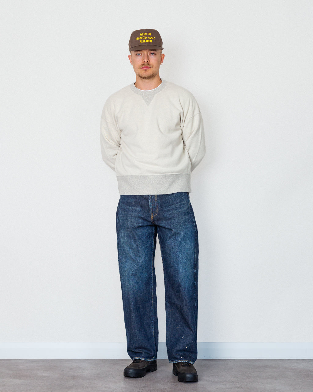 Court Sweatshirt - Grey