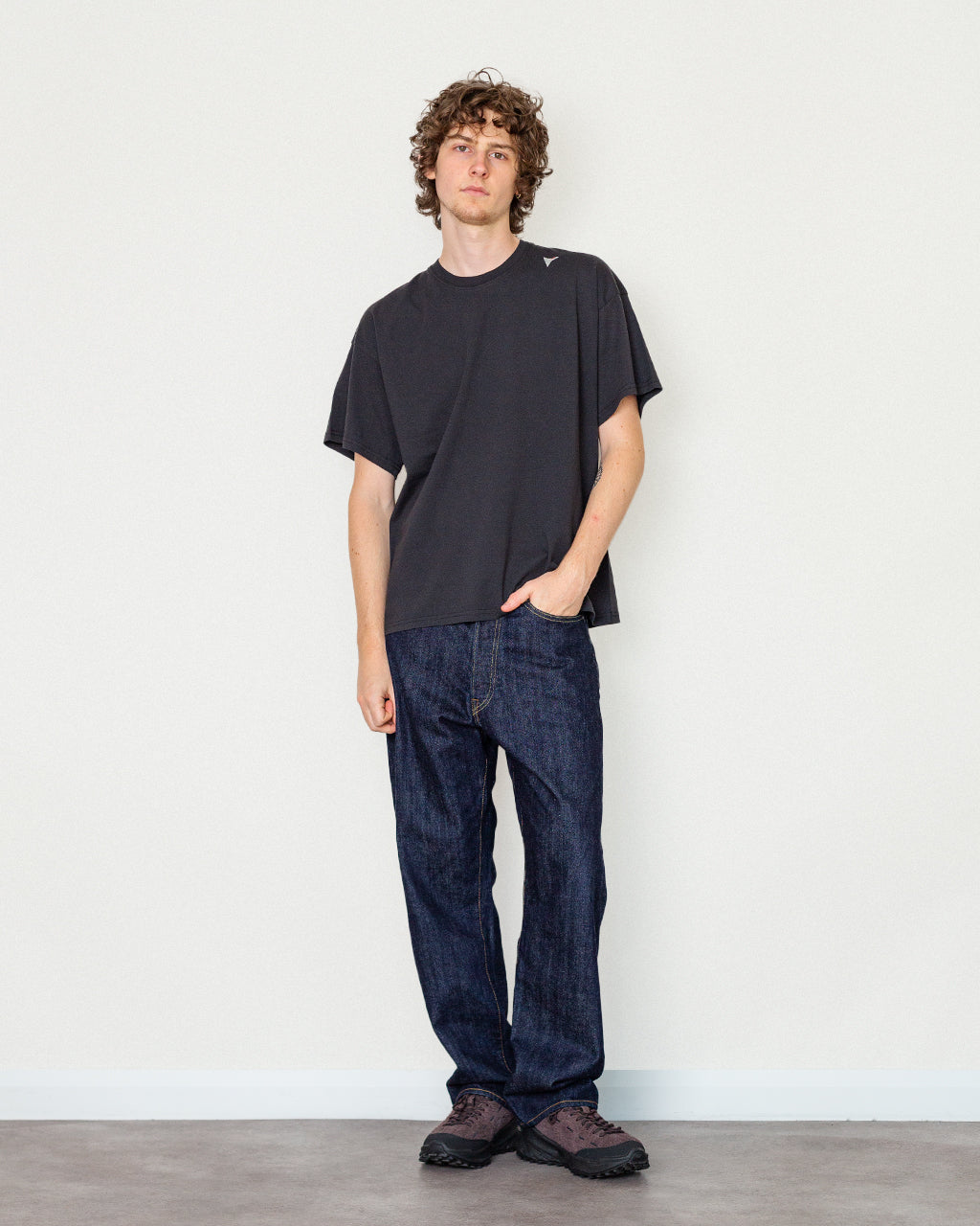 Logo T-Shirt - Washed Black