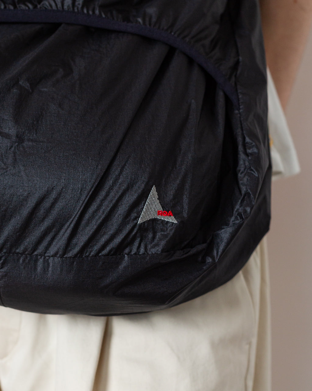 Laki Packable Knot Bag - Black