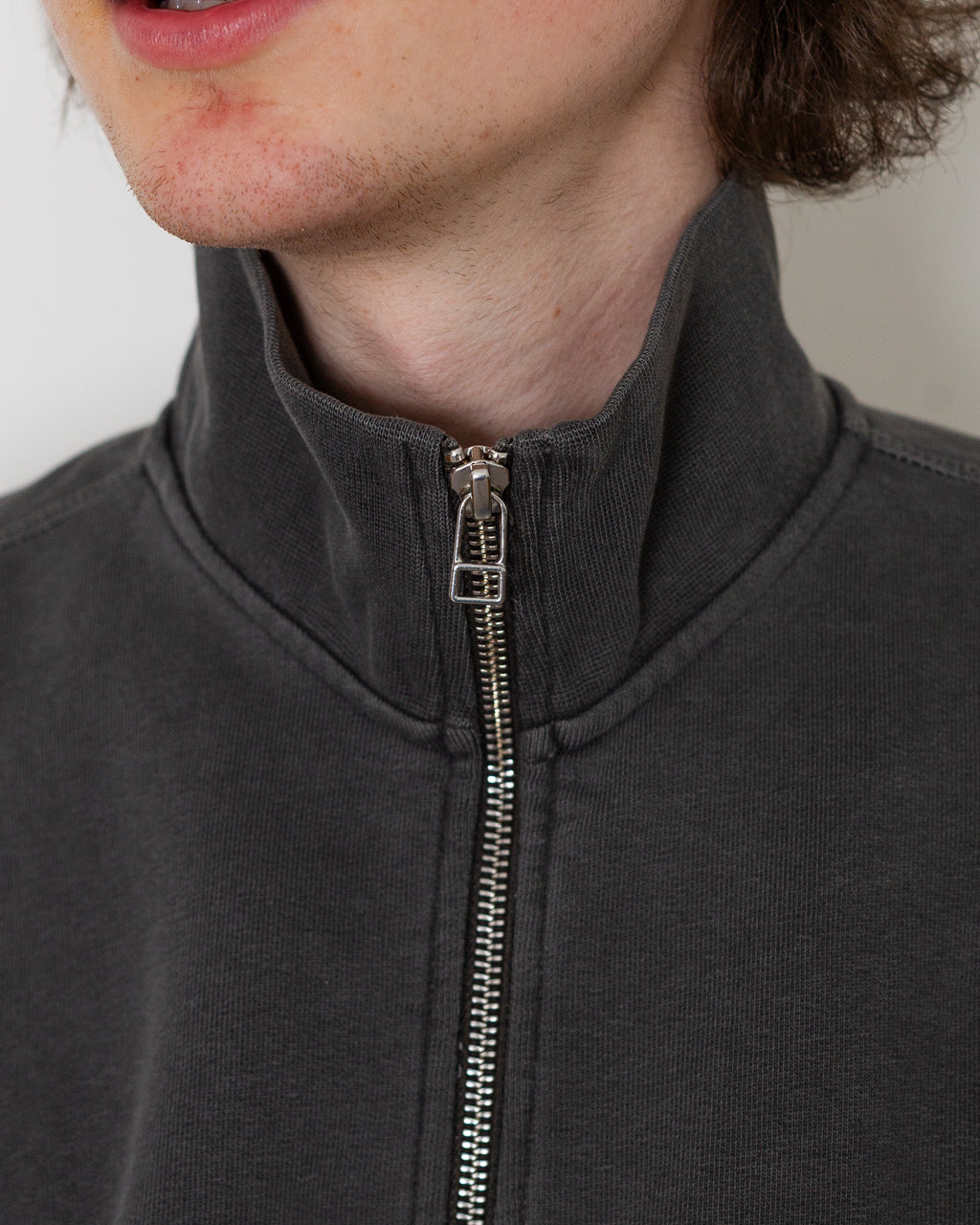 Full Zip Sweat - Washed Black