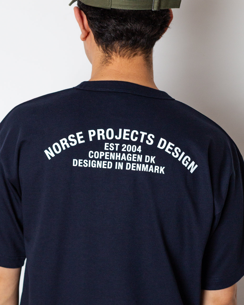 Snekkersten Arch Tee - Dark Navy