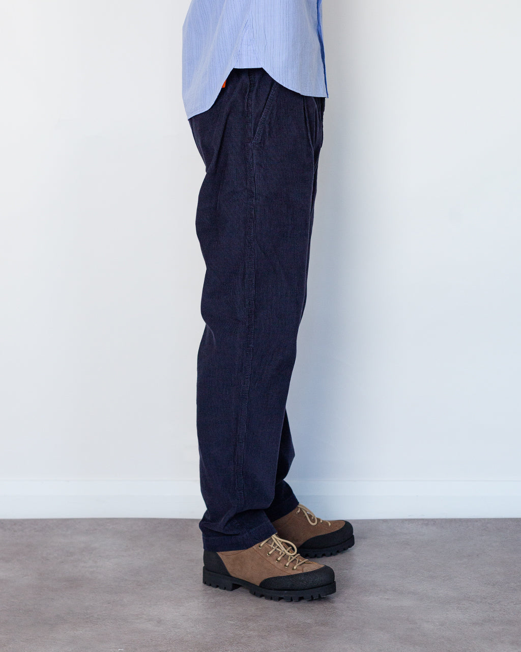Fine Cord Waiter Pants - Dark Navy