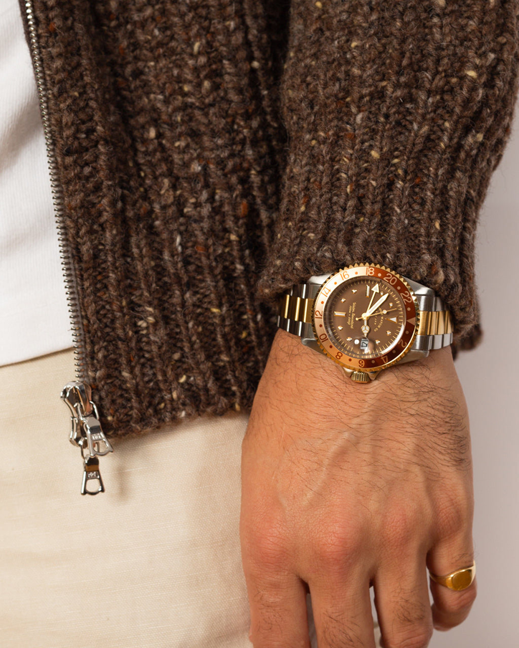 GMT - Brown