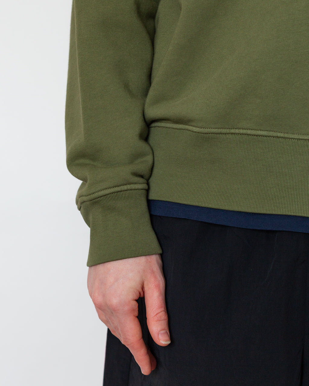 Logo Sweatshirt - V005G Military Green
