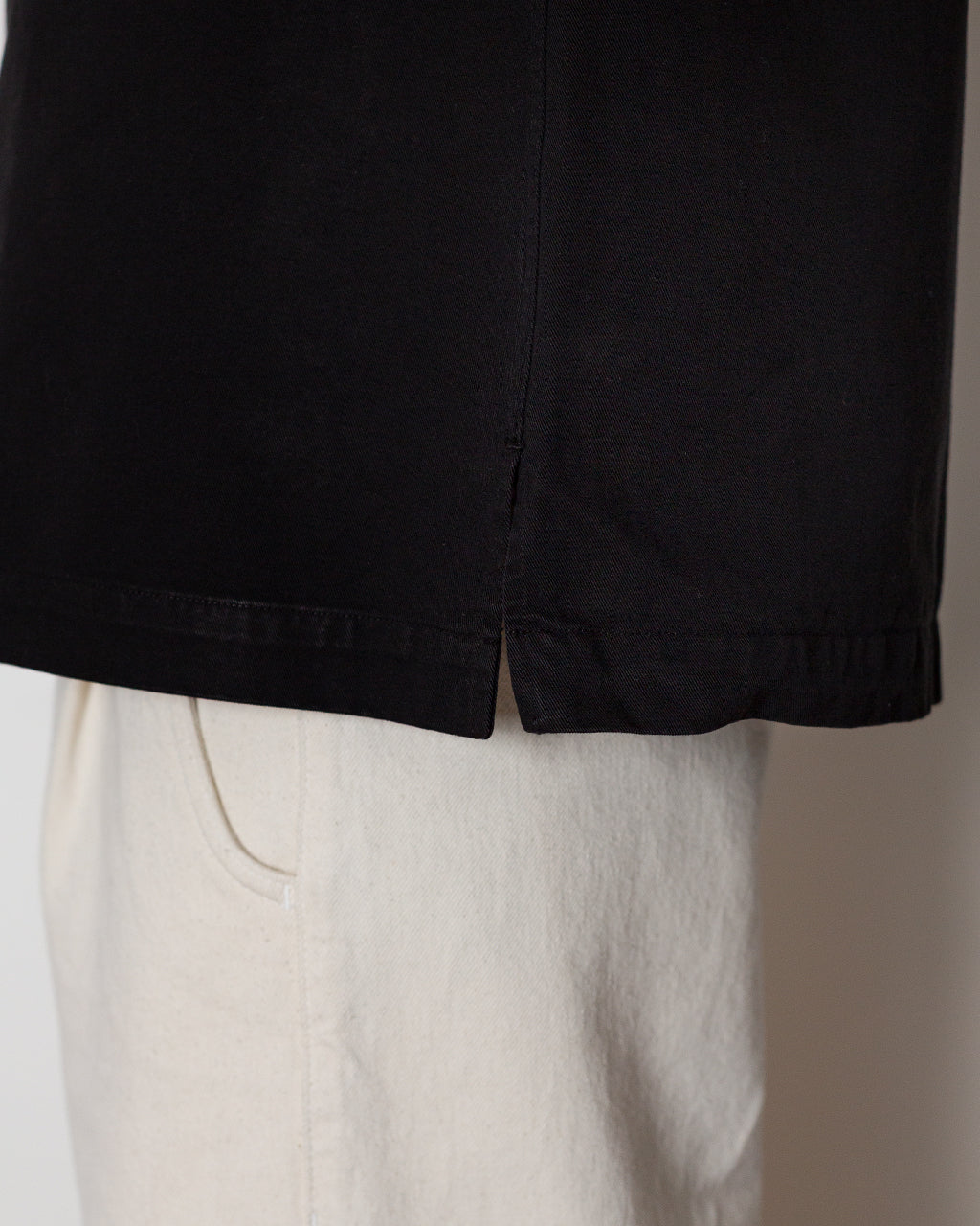 STITCH POCKET OVERSHIRT - Black
