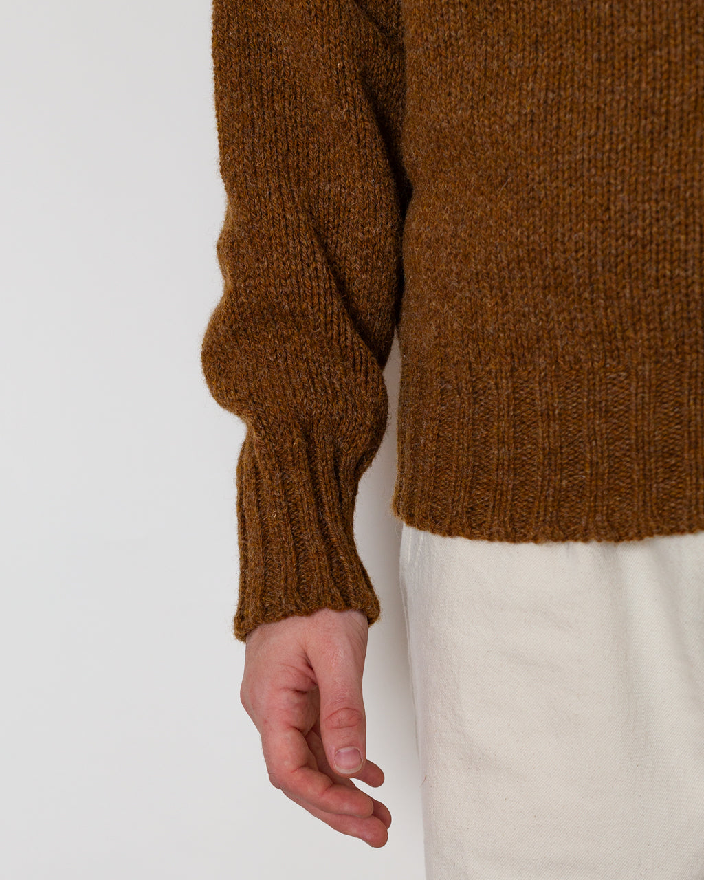 CHUNKY SEAMLESS CREW NECK - Cinnamon