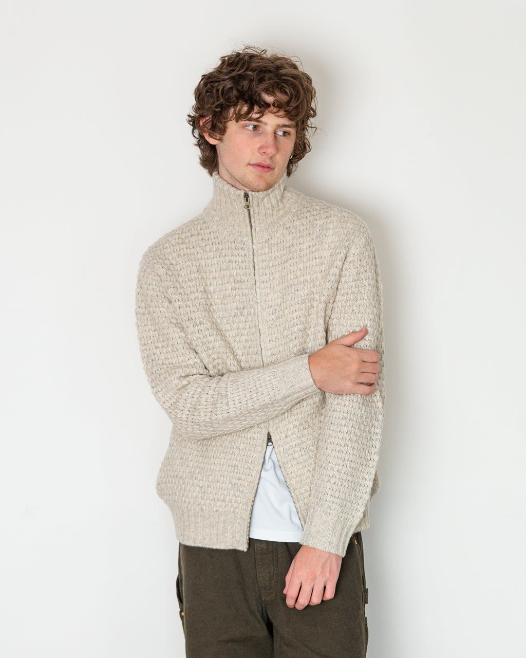 Full Zip Style Popcorn Pattern - Off White