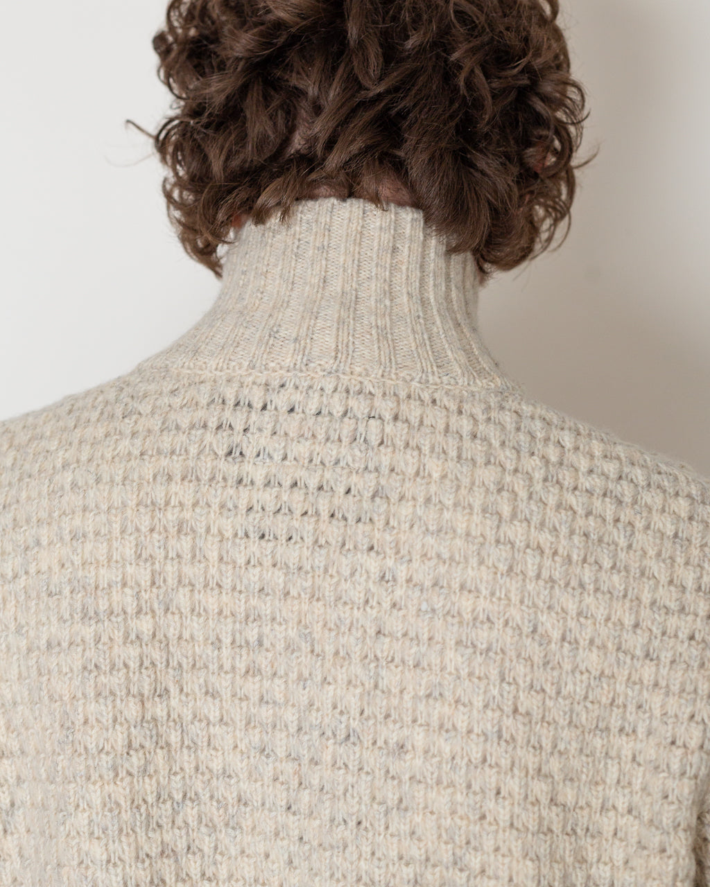Full Zip Style Popcorn Pattern - Off White
