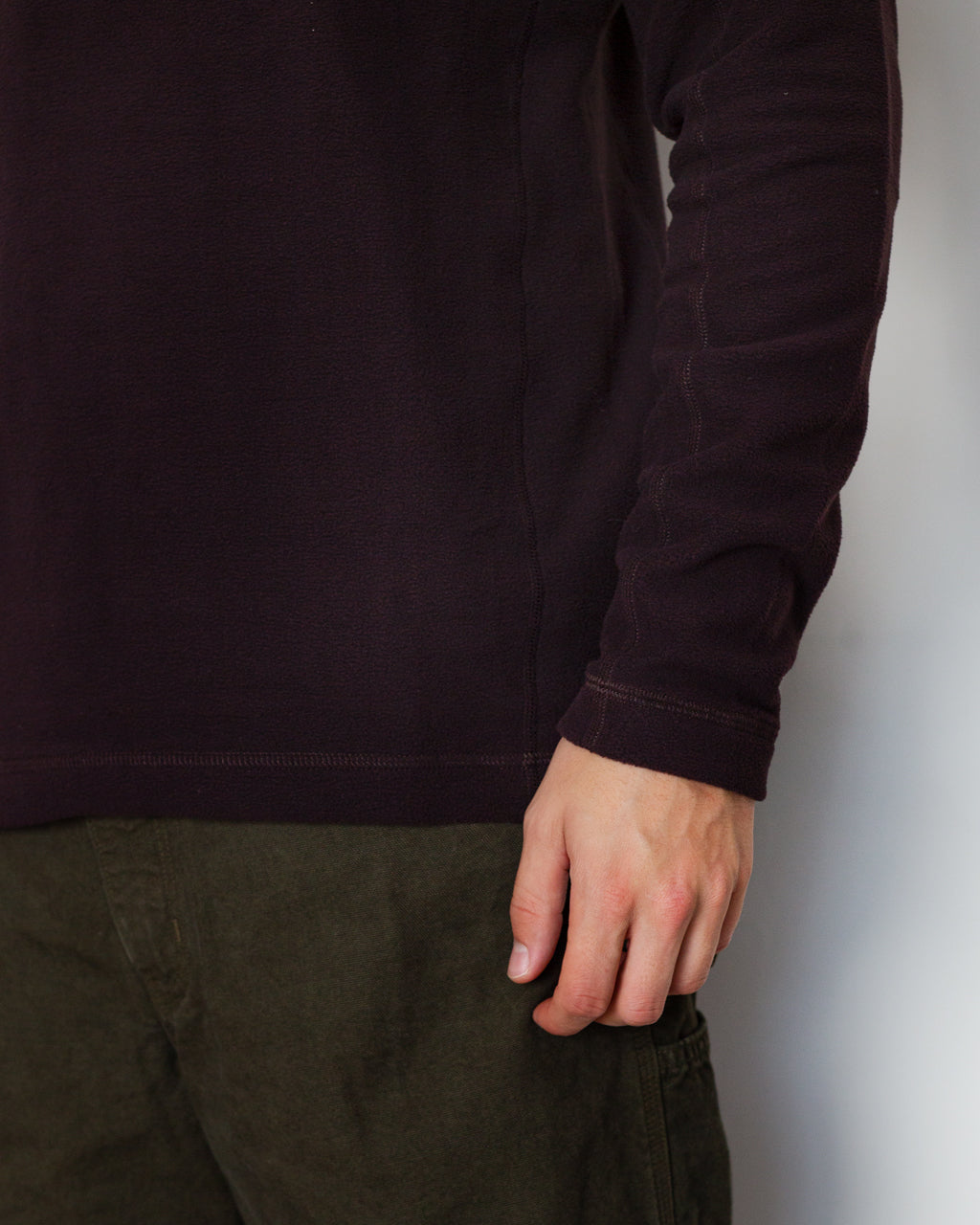 Micro D Pullover - Den Brown