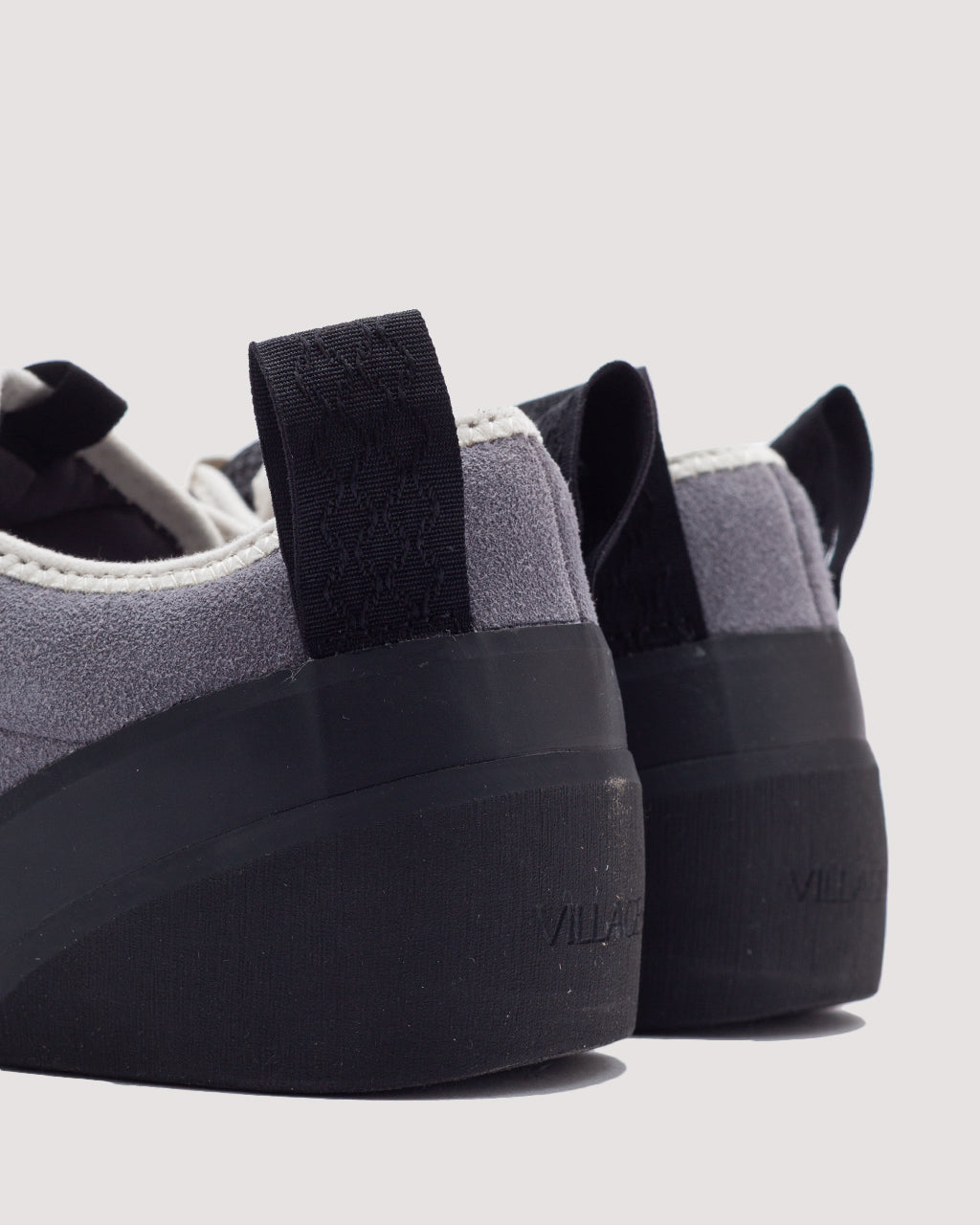 1PM - Elephant/Natural Black