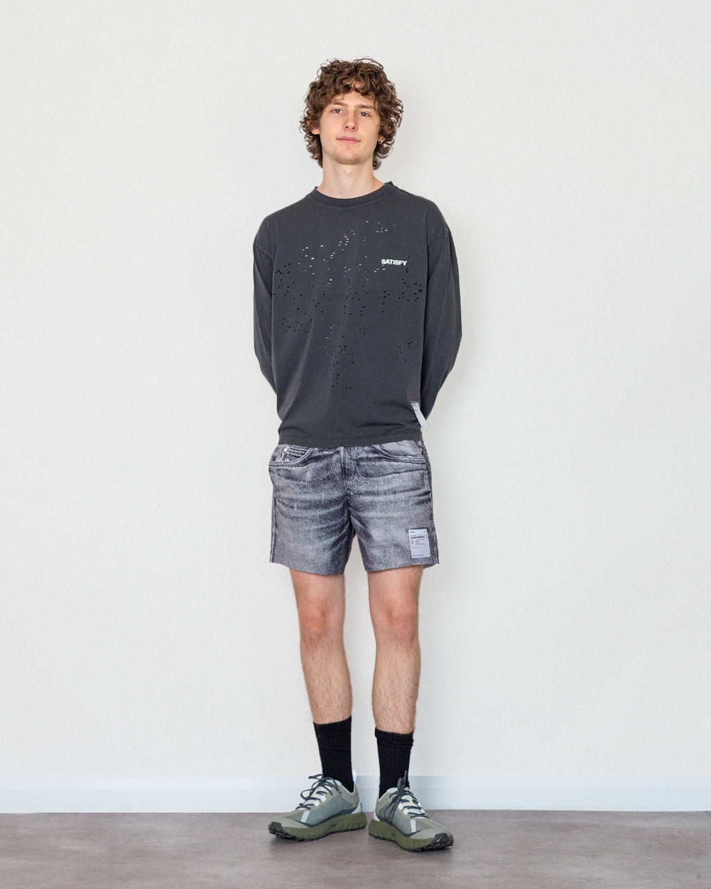 PeaceShell 5 Unlined Short - Black Denim
