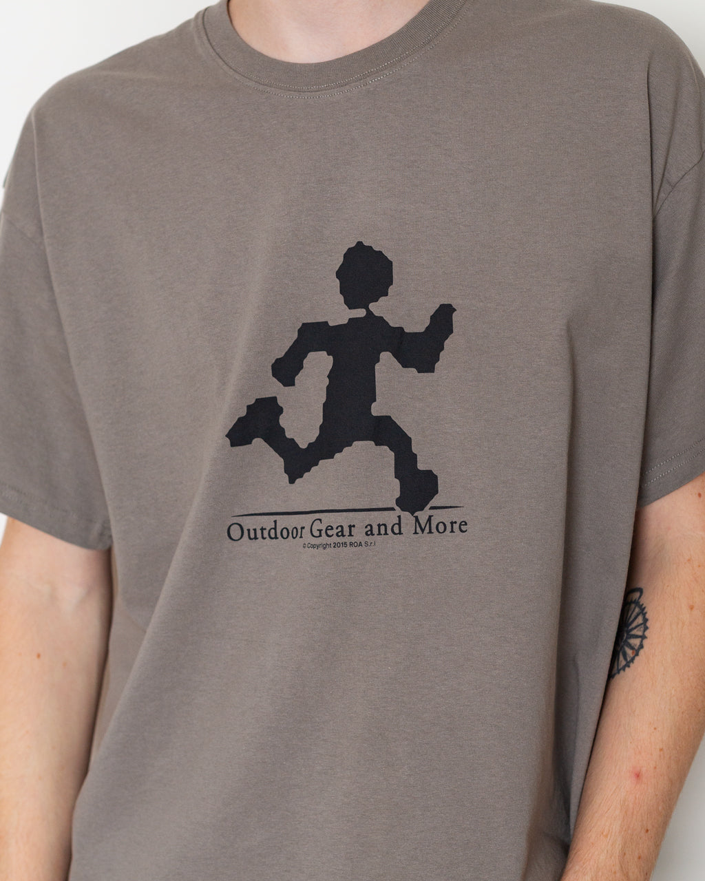 Gear Shadow T-Shirt - Dark Taupe