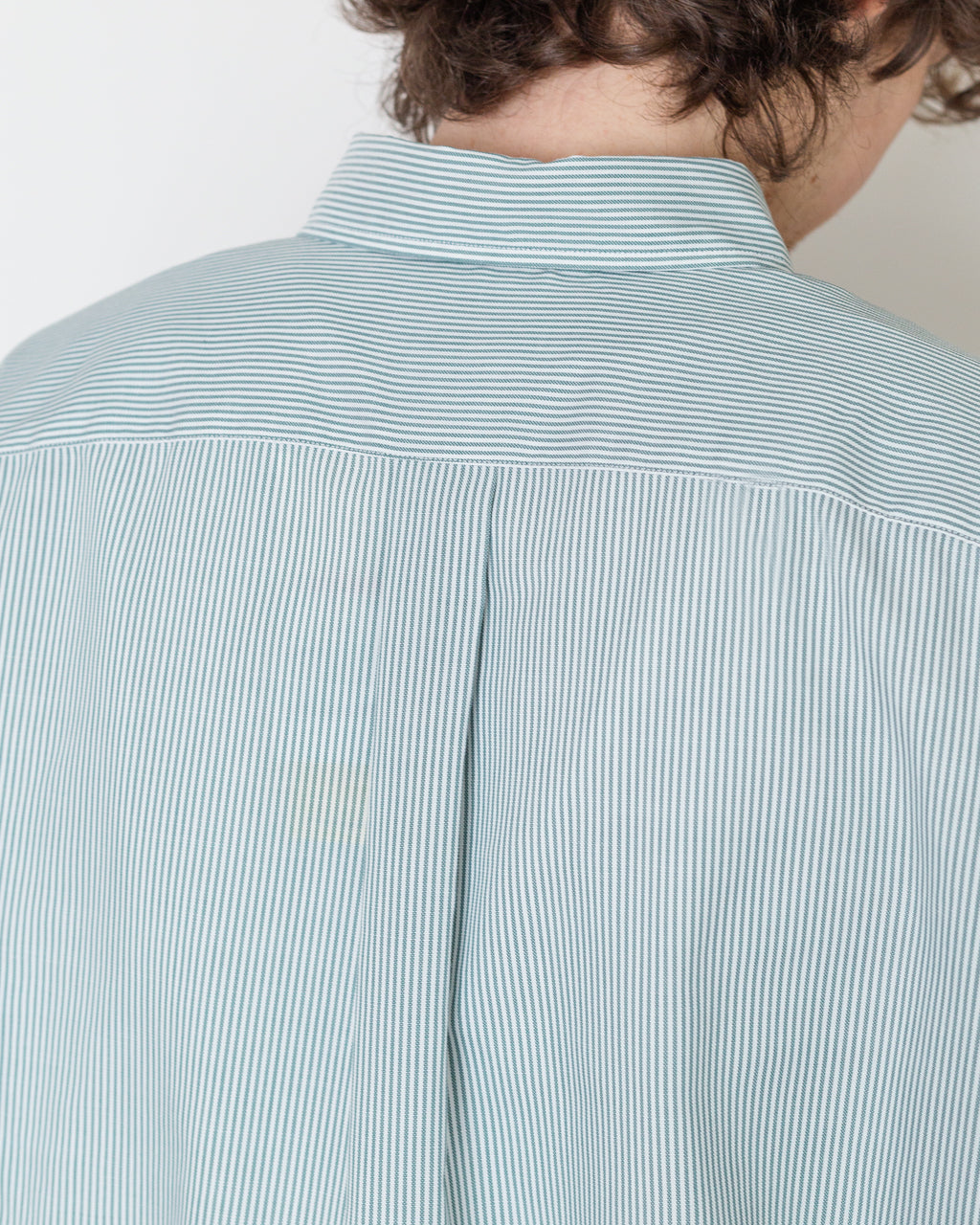 Dot Button B.D. Shirt - White/Green Stripe