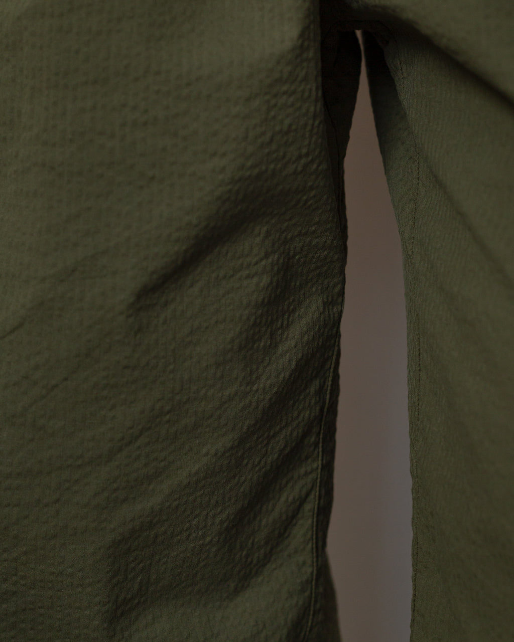 Drawcord Loose Trouser - Dark Olive Seersucker