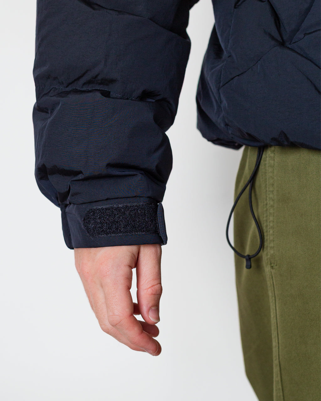 Dope Dyed Ripple Nylon Down Jacket - Dark Navy