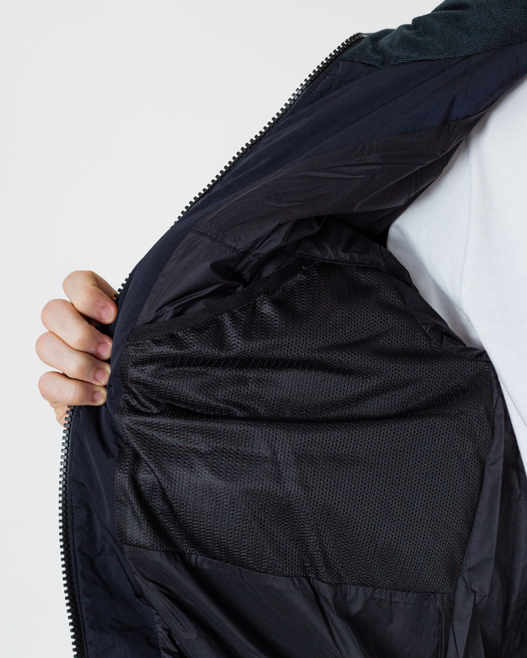 Dope Dyed Ripple Nylon Down Jacket - Dark Navy